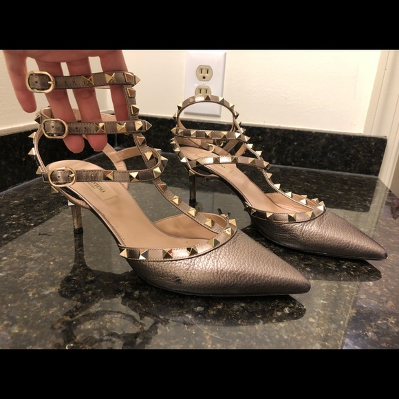 bronze kitten heels